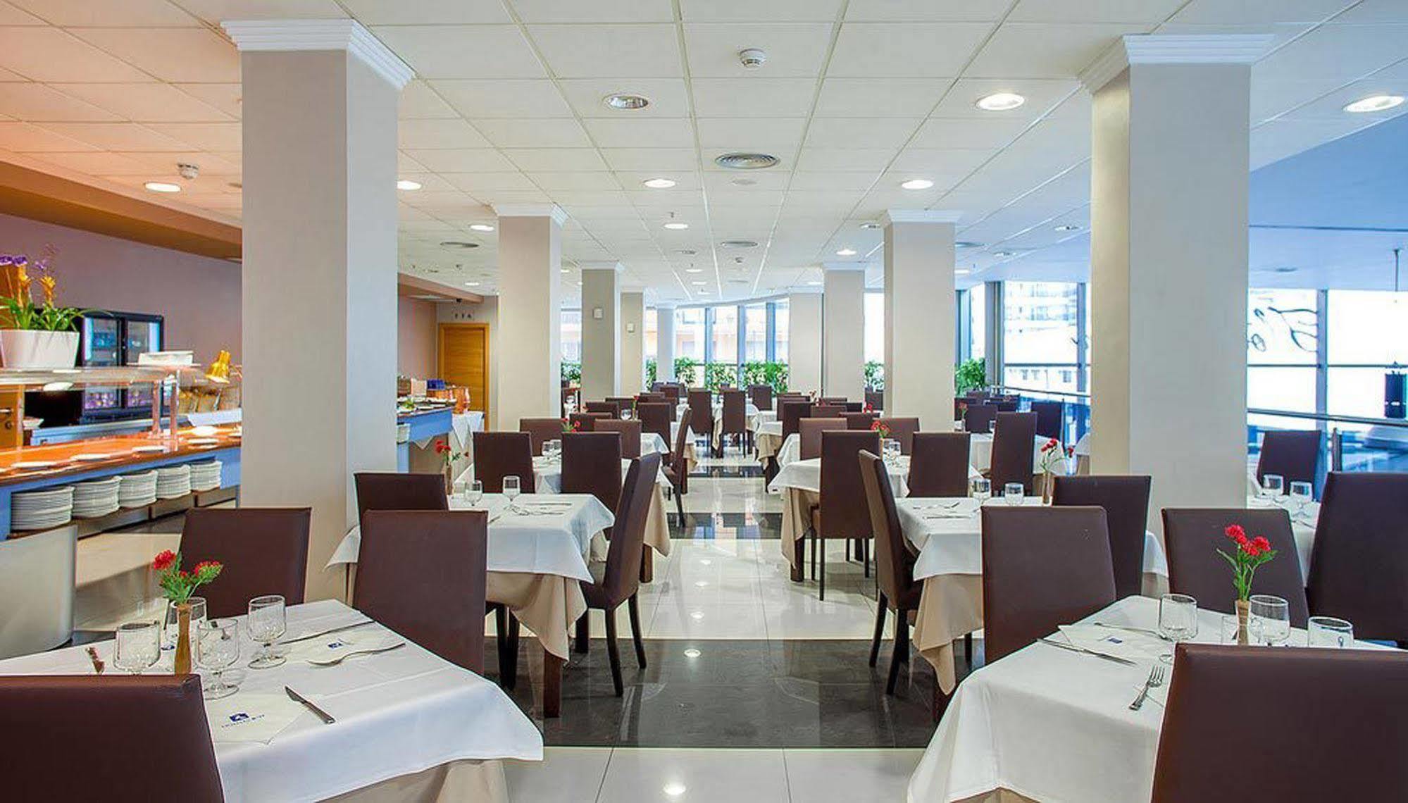 Rh Gijon & Hotel