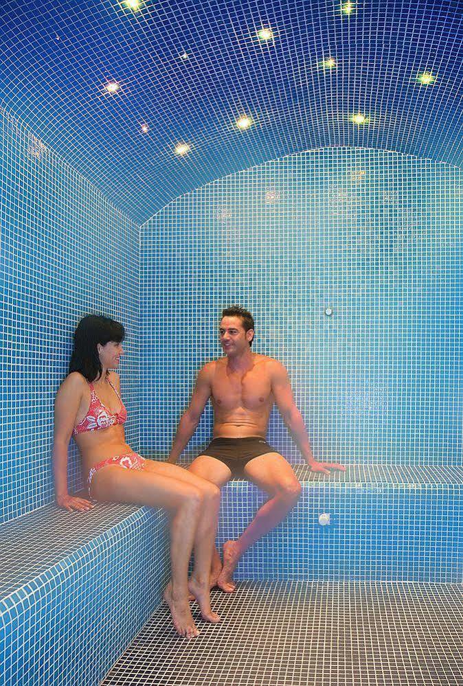 Rh Gijon & 3* Gandia